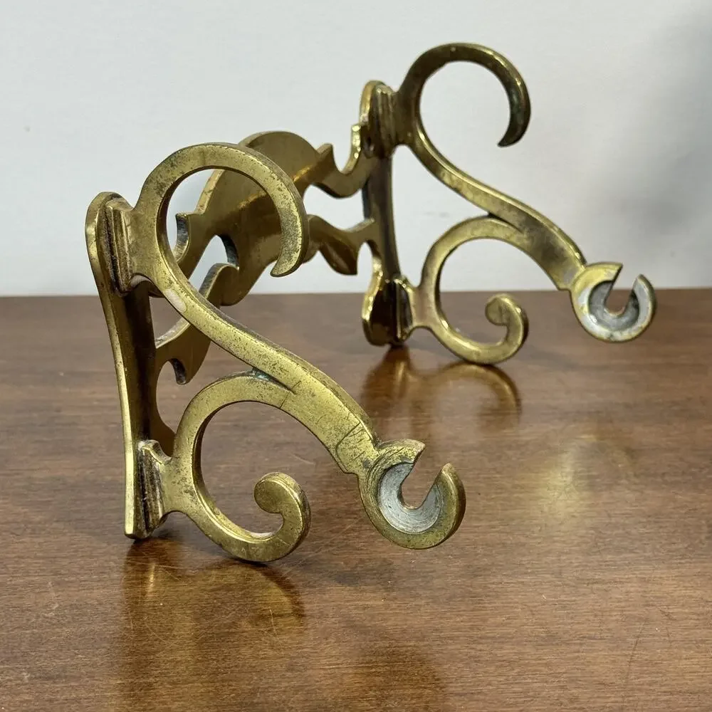 Vintage Ornate Solid Brass Wall Toilet Paper Holder